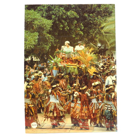 THE QUEEN AND HER FAMILY: A Pictorial Record of The Royal House of Windsor, by Pitkin of London, 1983