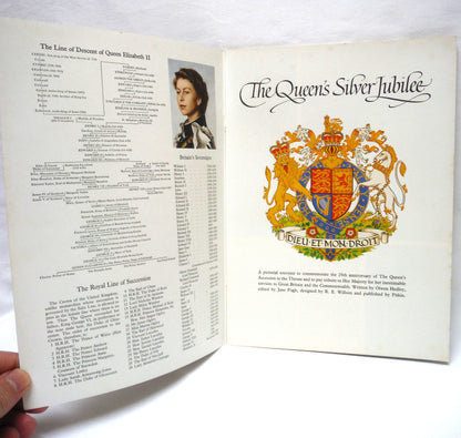 THE QUEEN'S SILVER JUBILEE: A Pictorial Souvenir to Commemorate the 25th Anniversary of The Queen's Accession to The Throne, by Pitkin of London, 1976