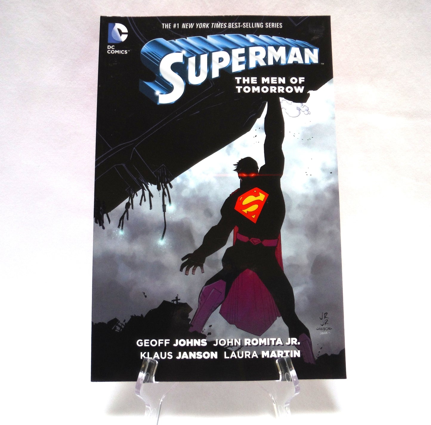 SUPERMAN, THE MEN OF TOMORROW, by D.C. Comics Legends Geoff Johns, John Romita Jr., Klaus Janson, and Laura Martin (2015 1st Ed.)