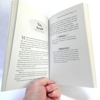 GETTIN' OLD AIN'T FOR WIMPS, Inspirations and Stories to Warm Your Heart and Tickle Your Funny Bone, by Karen O'Connor (2004 1st Ed.)