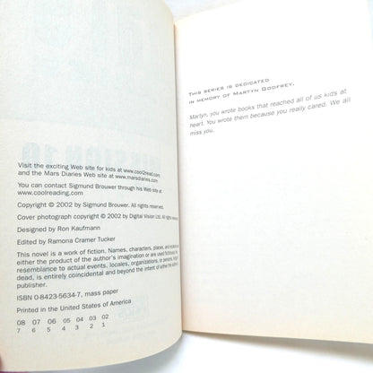 MARS DIARIES, LAST STAND MISSION 10, by Sigmund Brouwer (1st Ed. SIGNED)