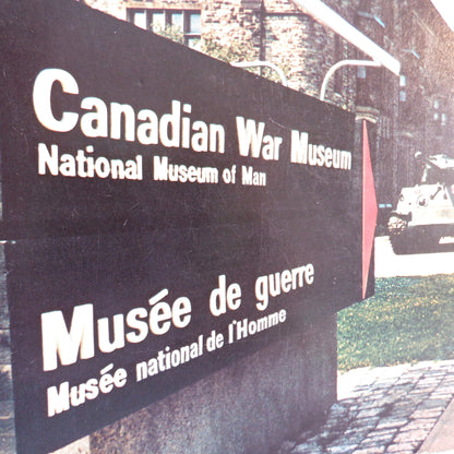 Vintage Tourist Souvenir Booklet from Ottawa, Ontario, Canada: CANADIAN WAR MUSEUM,  1970's