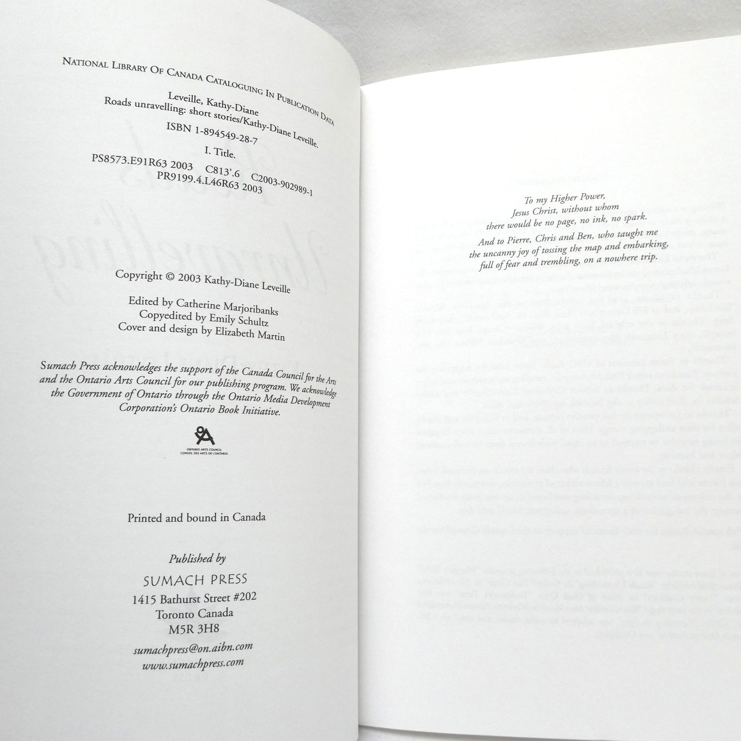 ROADS UNRAVELLING, Short Stories by Kathy-Diane Leveille (2003 1st Ed.)