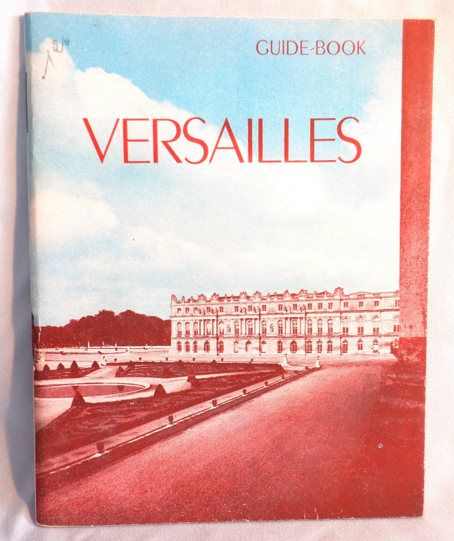 Mid-Century Visitors Pocket Guide Book: 'VERSAILLES GUIDE-BOOK', 1949