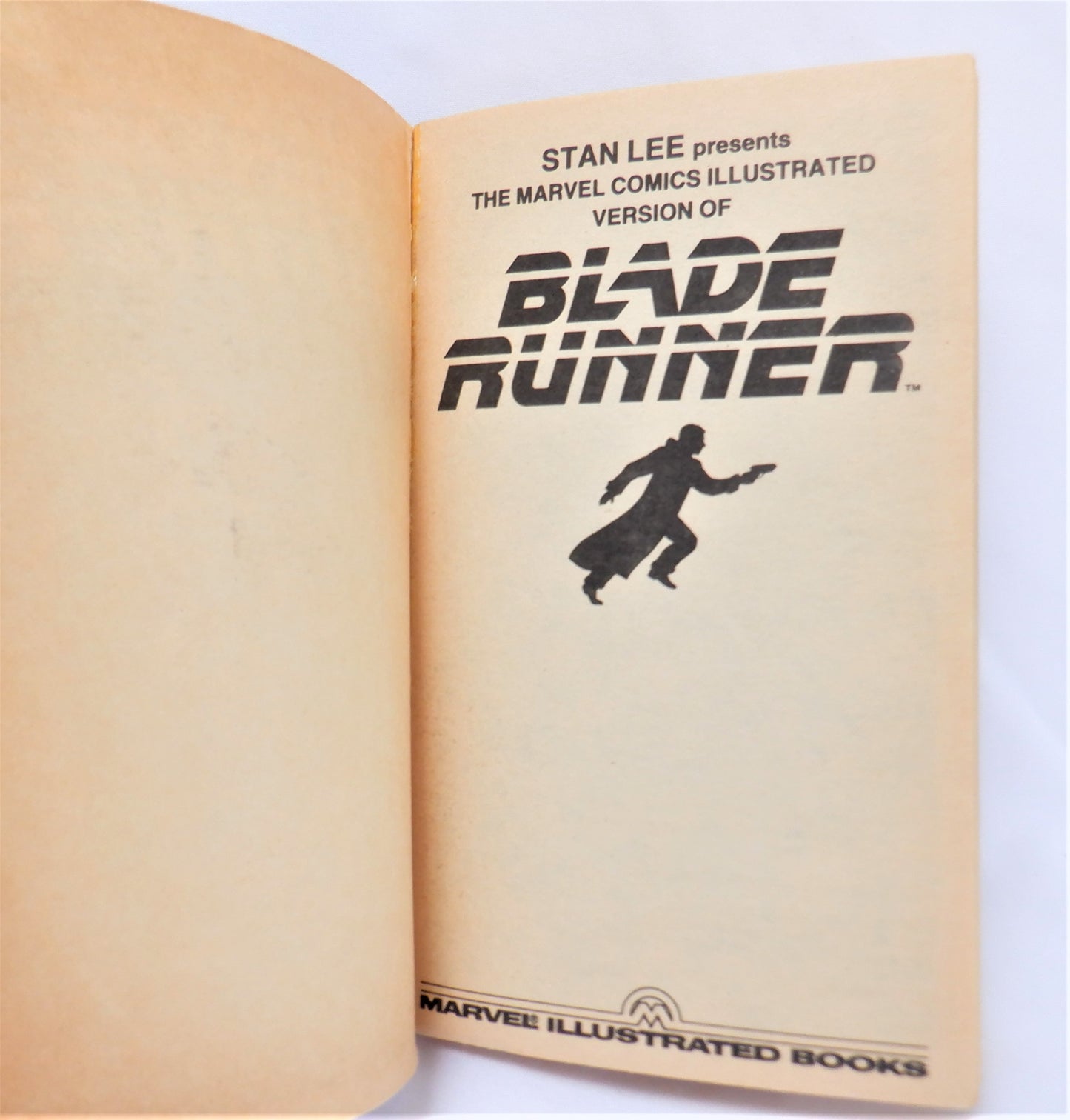 BLADE RUNNER, by STAN LEE, The Official 1982 Illustrated Comic of the Motion Picture Hit! (1982 1st Ed.)