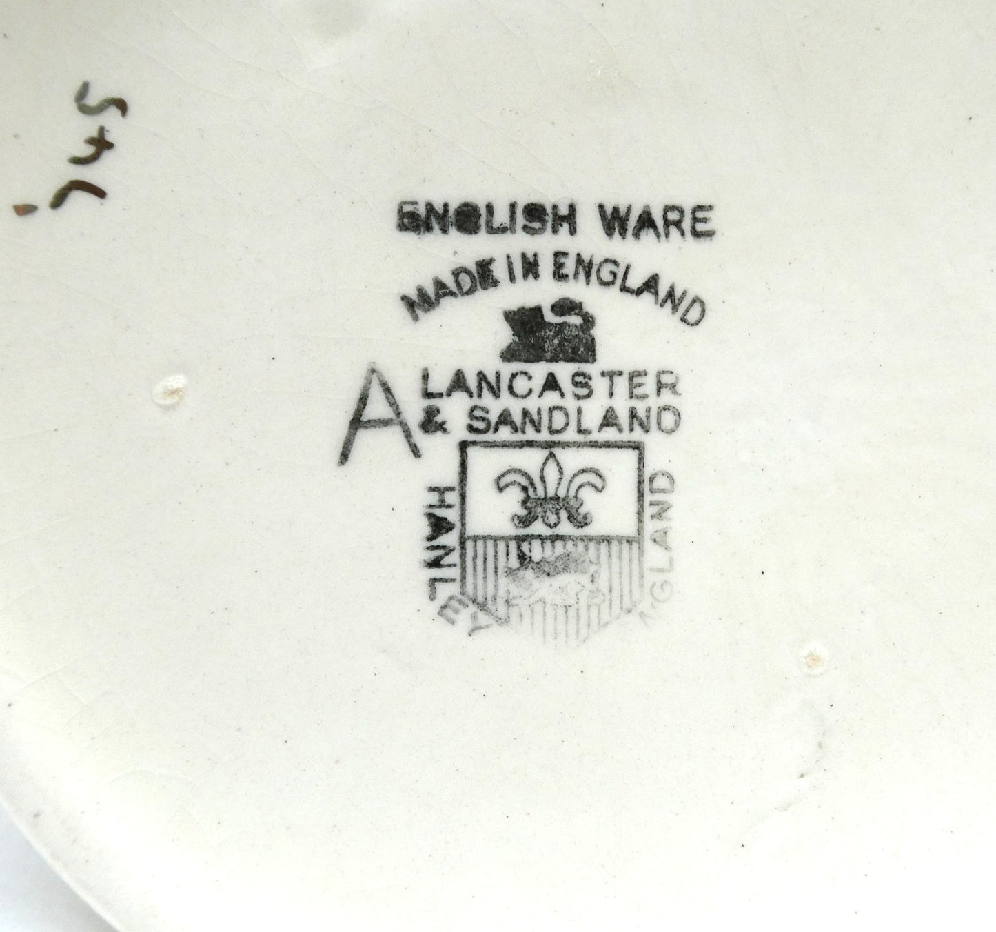 Sandland Silver Lusterware LARGE ROUND TRINKET TRAY and Matching Cover, by Sandland Ware of England (Copy)