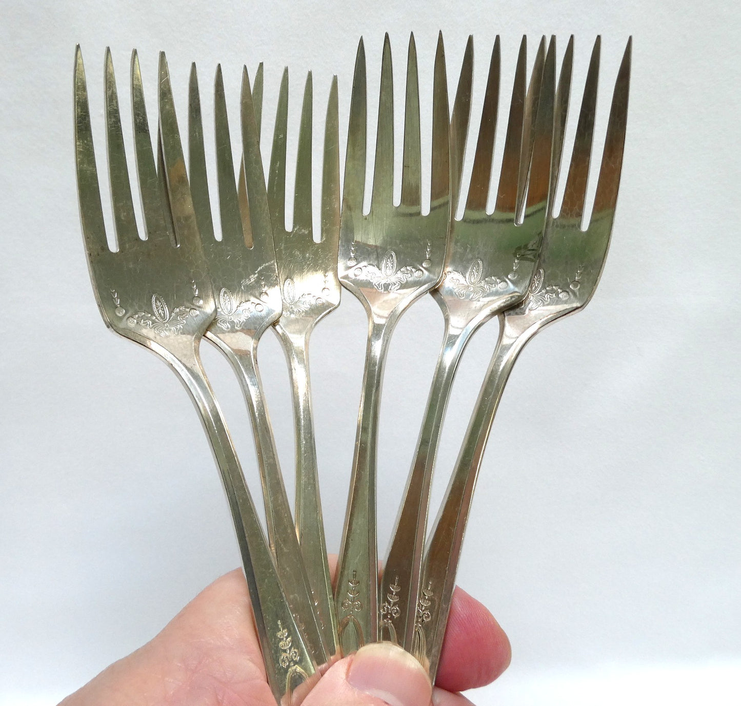 Silver Plated DESSERT or SALAD FORKS WITH CUTTING TINES: Set of Six Adam Pattern by Community Oneida