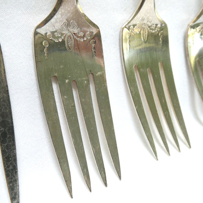 Silver Plated DESSERT or SALAD FORKS WITH CUTTING TINES: Set of Six Adam Pattern by Community Oneida