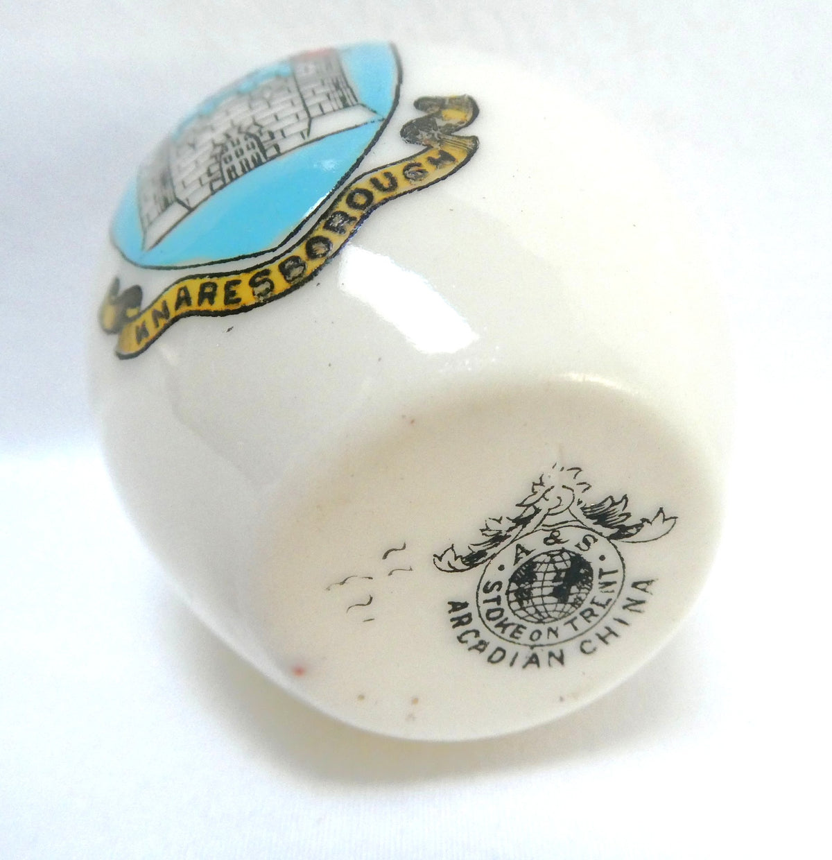 Antique Arcadian Miniature White Porcelain Pot or Vessel Made by Arkinstall & Sons: Featuring Knaresborough Castle in North Yorkshire