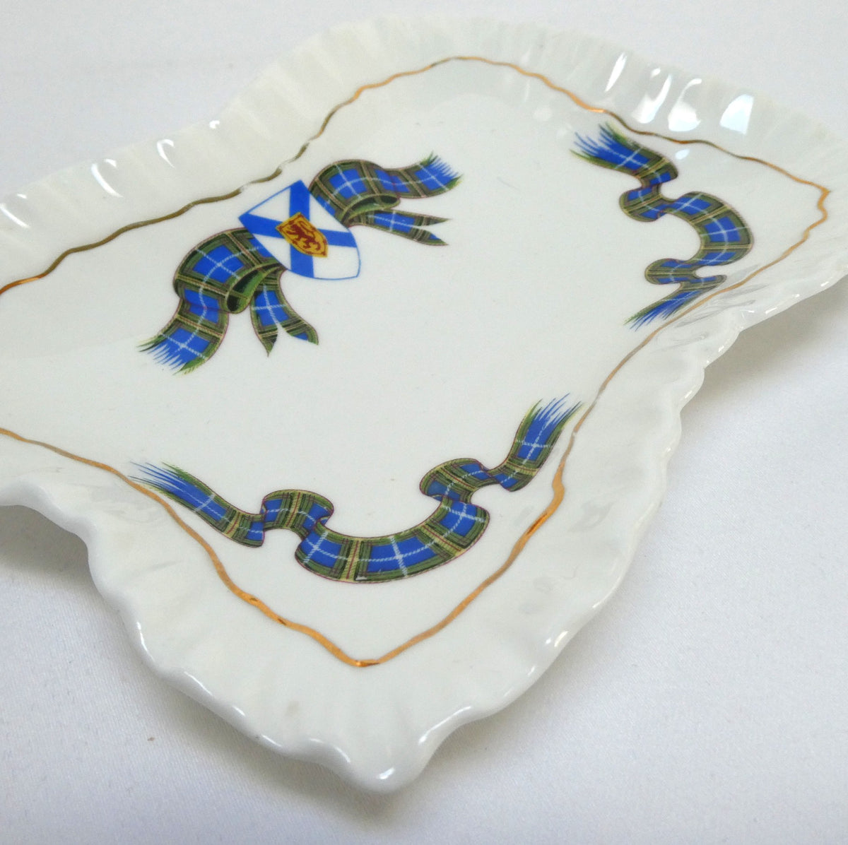 Vintage Fine Bone White China NOVA SCOTIA TARTAN and PROVINCIAL CREST TRINKET TRAY, by Adderley of England