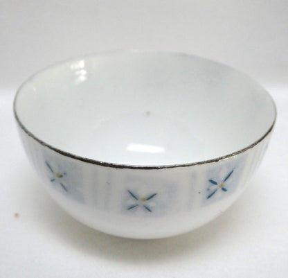 1970's Vintage Thin White Porcelain Kung Fu Teacup, Presented in the Original Lidded Red Cloth Gift Box