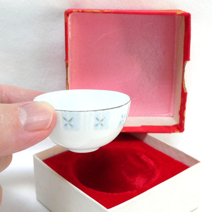 1970's Vintage Thin White Porcelain Kung Fu Teacup, Presented in the Original Lidded Red Cloth Gift Box