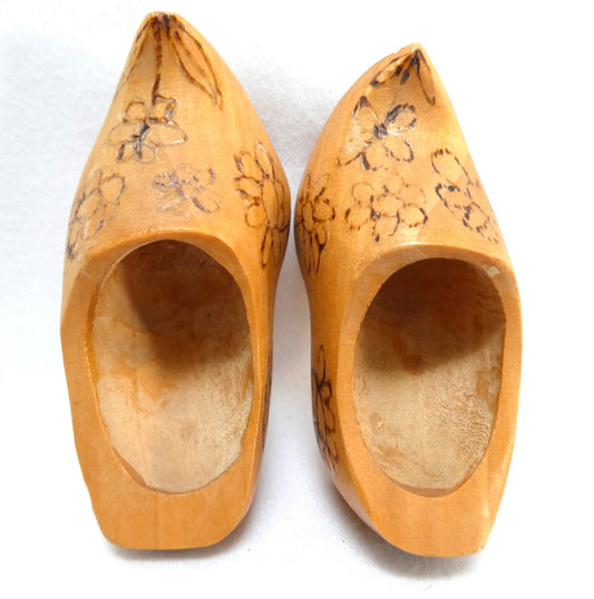 Vintage Pair of Hand-Made Miniature Dutch Wooden Klompen Shoes, Hand-Decorated with Pyrography Floral Designs