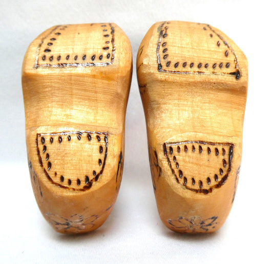 Vintage Pair of Hand-Made Miniature Dutch Wooden Klompen Shoes, Hand-Decorated with Pyrography Floral Designs