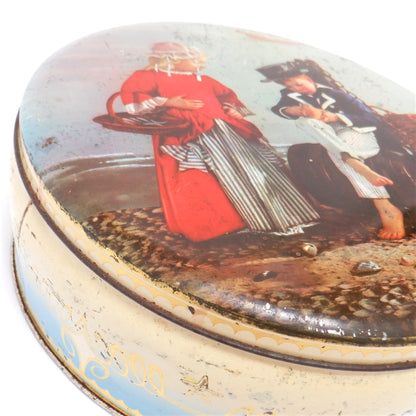 Vintage Tin Container by SCRIBBANS-KEMP BAKERIES of LONDON: 'The Young Bare-Footed Sailor & The Girlfriend'