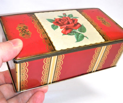 GRAY DUNN BISCUIT MANUFACTURERS: "ROSES" A Vintage Scottish Biscuit Tin with Original Cookie Photograph!