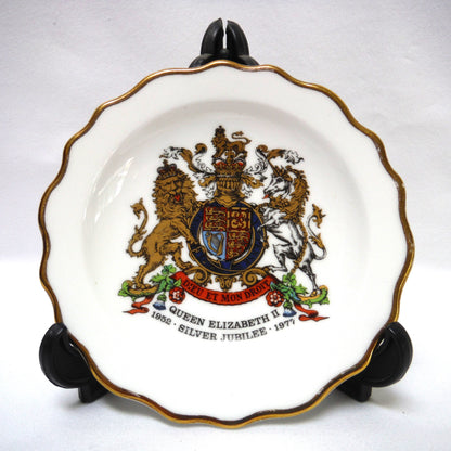 H.M. QUEEN ELIZABETH II 1977 ROYAL STAFFORD TRINKET TRAY: 1952-1977 Silver Jubilee Celebration