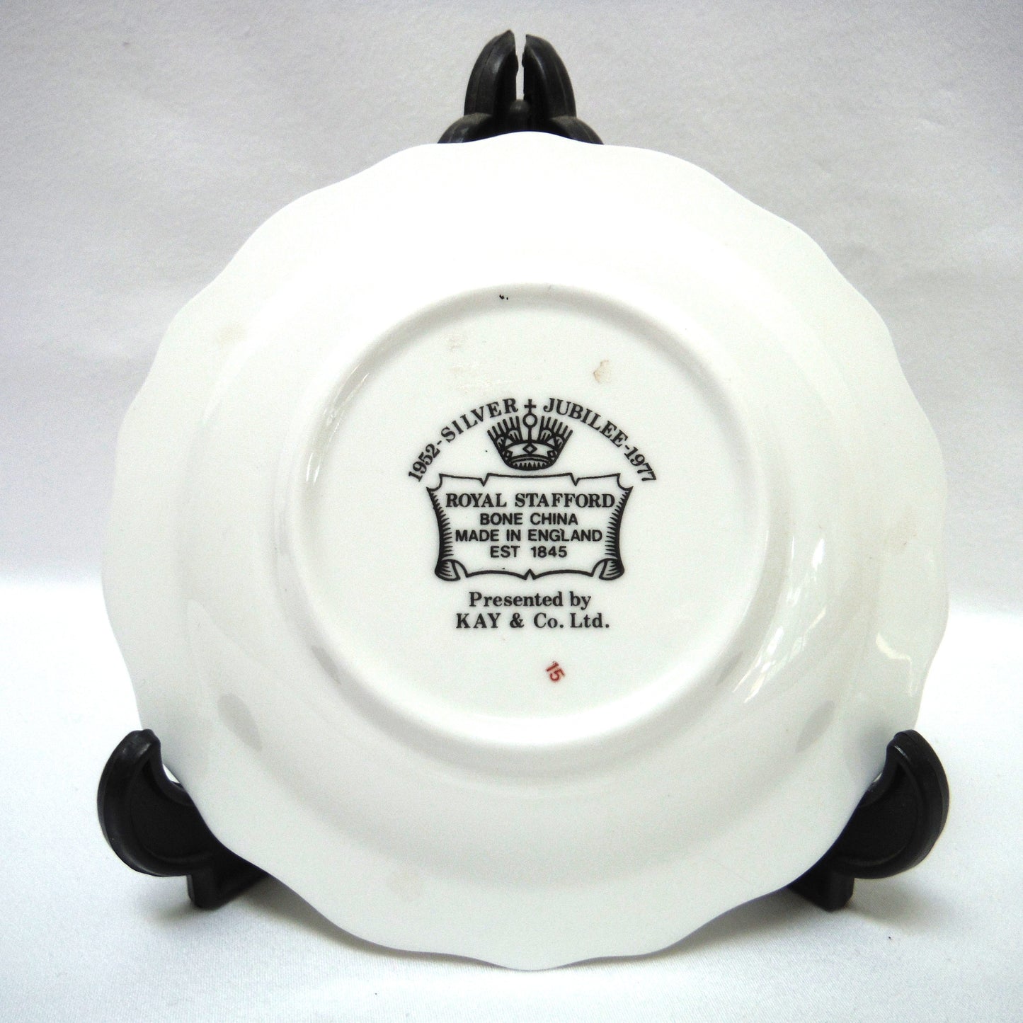 H.M. QUEEN ELIZABETH II 1977 ROYAL STAFFORD TRINKET TRAY: 1952-1977 Silver Jubilee Celebration
