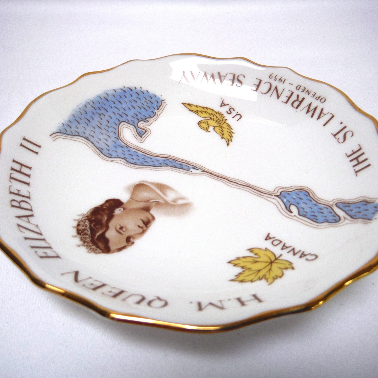 H.M. QUEEN ELIZABETH II SOUVENIR TRINKET TRAY: Celebrating The 1959 St. Lawrence Seaway Opening
