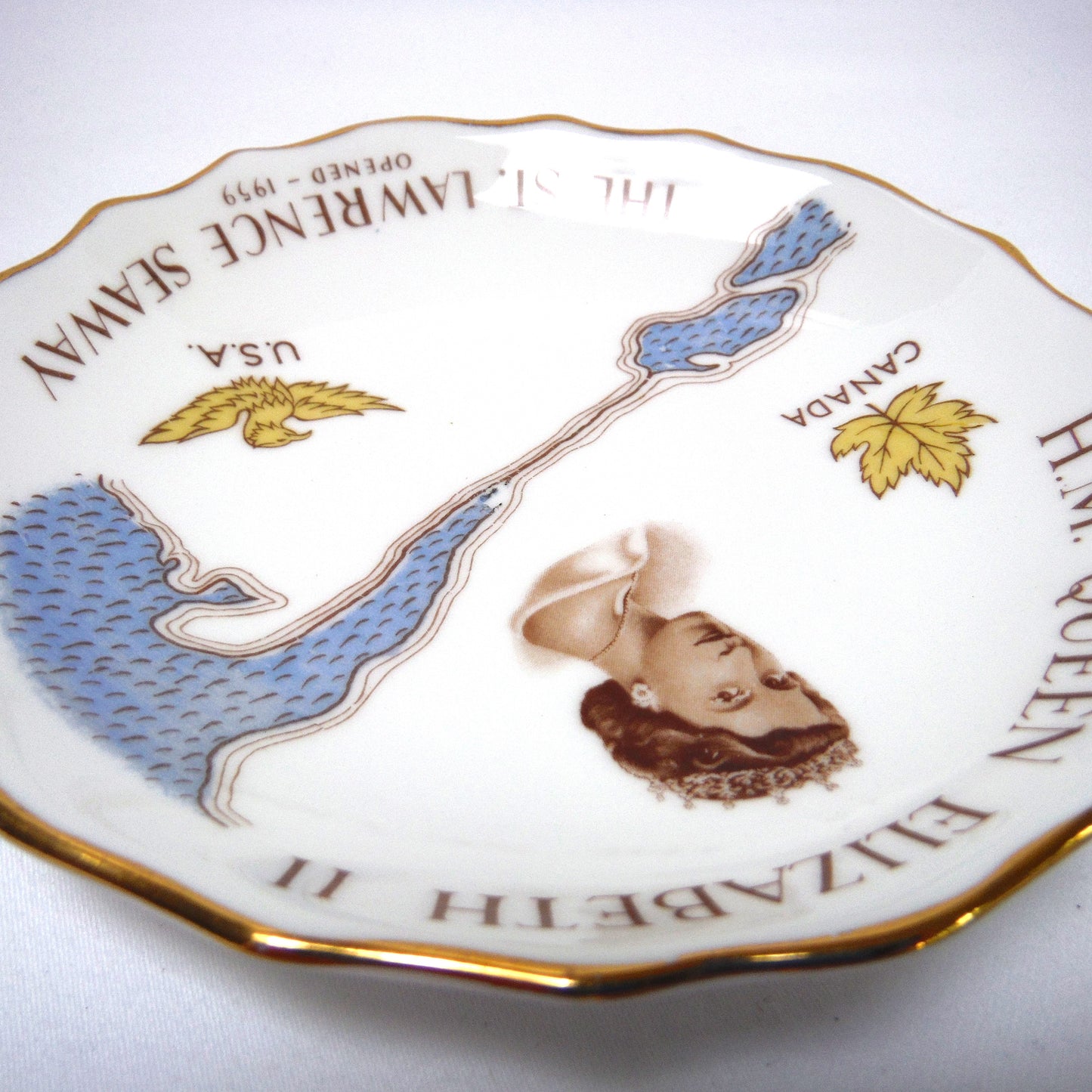 H.M. QUEEN ELIZABETH II SOUVENIR TRINKET TRAY: Celebrating The 1959 St. Lawrence Seaway Opening