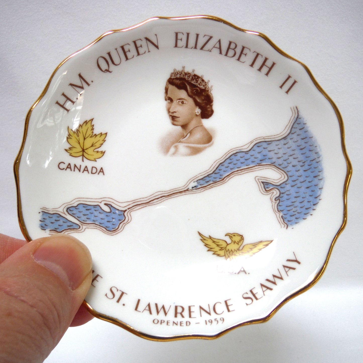 H.M. QUEEN ELIZABETH II SOUVENIR TRINKET TRAY: Celebrating The 1959 St. Lawrence Seaway Opening