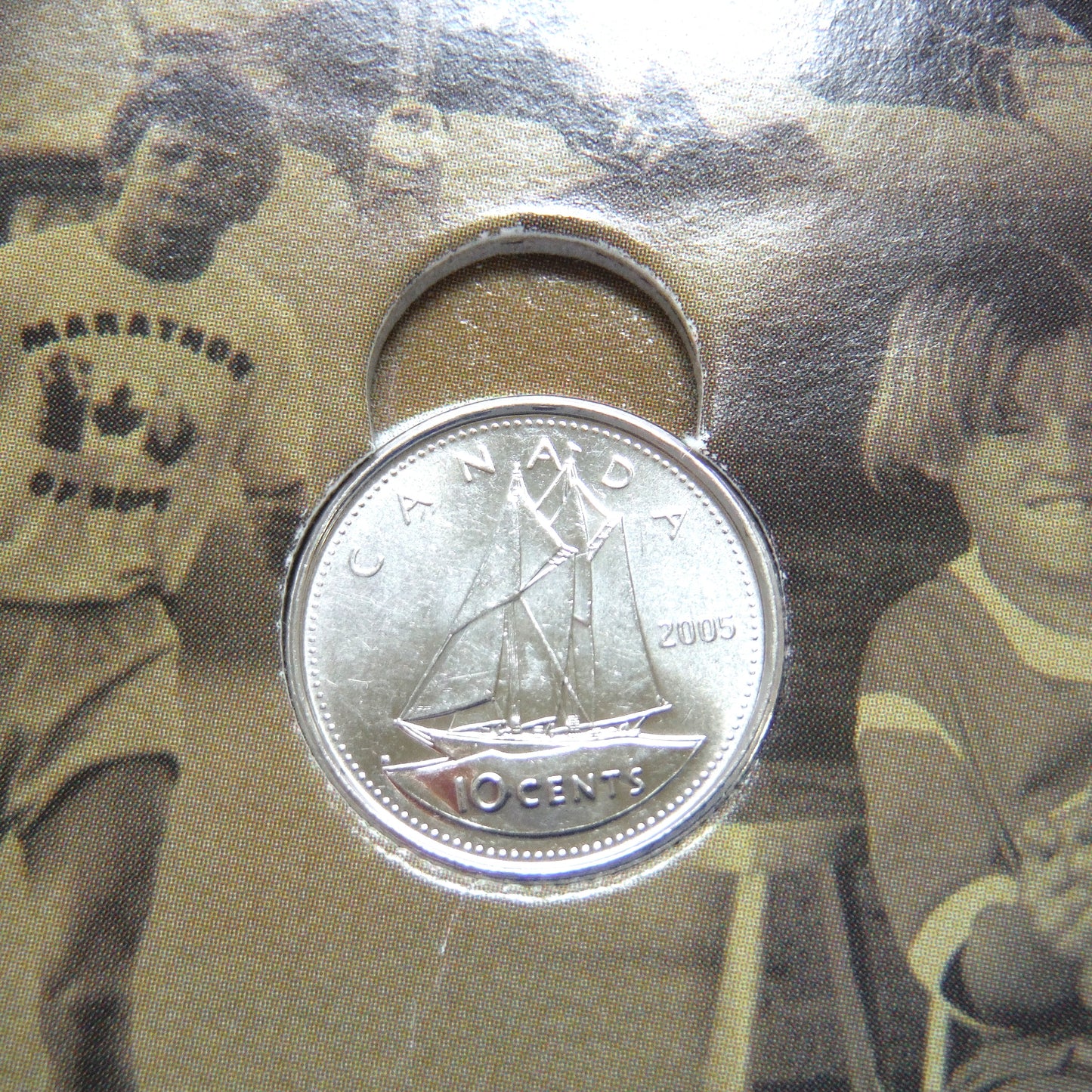 2005 TERRY FOX COIN COLLECTOR CARD, Bonus ALL SIX ORIGINAL COINS ARE INCLUDED!