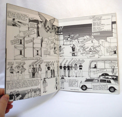 THE FACTS ABOUT A POP GROUP, Featuring WINGS, Introduced by Paul McCartney and Written by David Gelly (1976 1st Ed.)