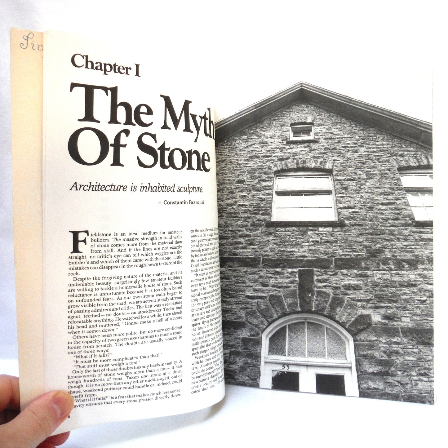 THE STONEBUILDER'S PRIMER, A Harrowsmith Step-By-Step Guide For Owner-Builders, by Charles K. Long (1981 1st Ed.)