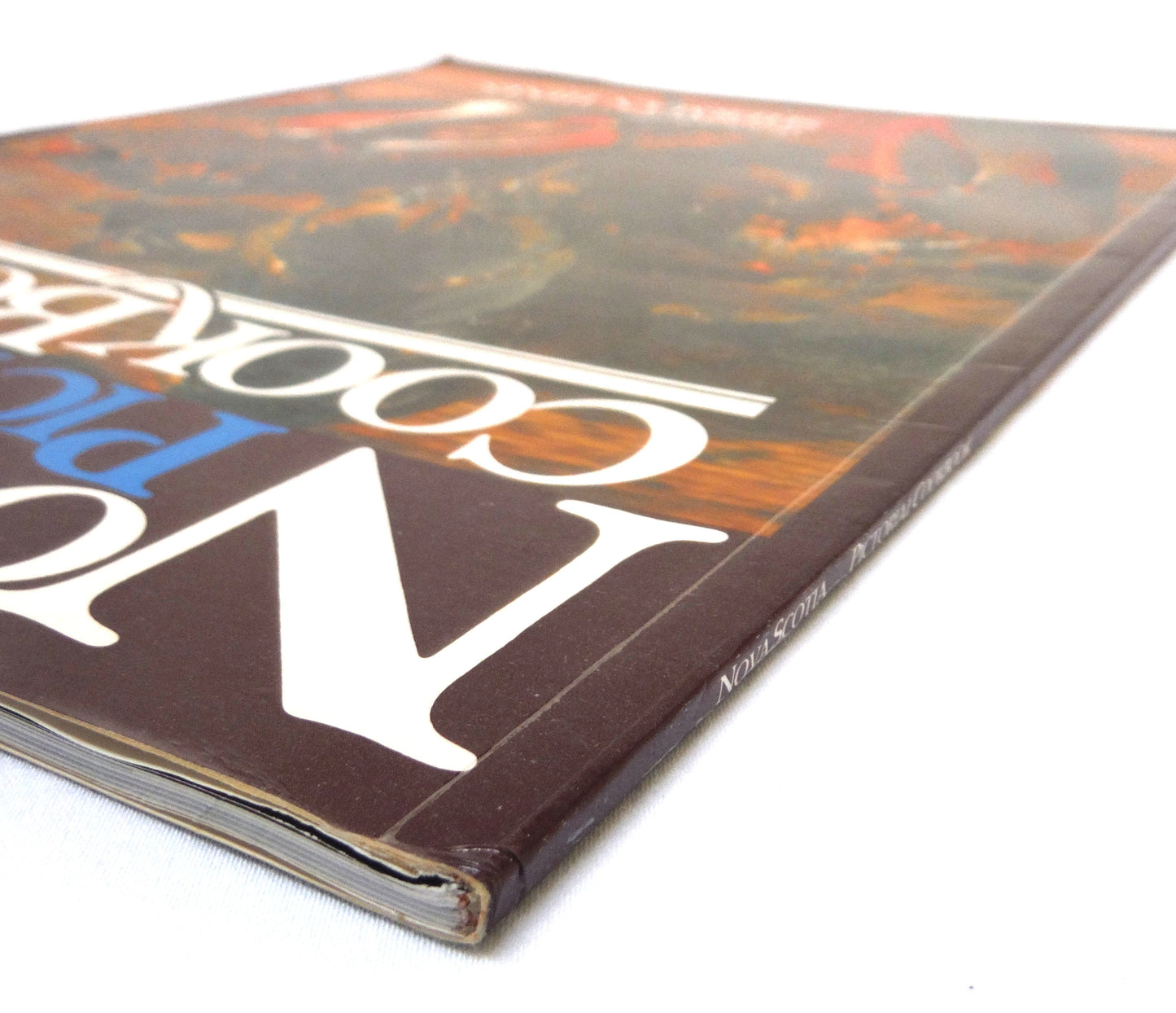 NOVA SCOTIA PICTORIAL COOKBOOK, Photographed by Sherman Hines (1986 1st Ed.)