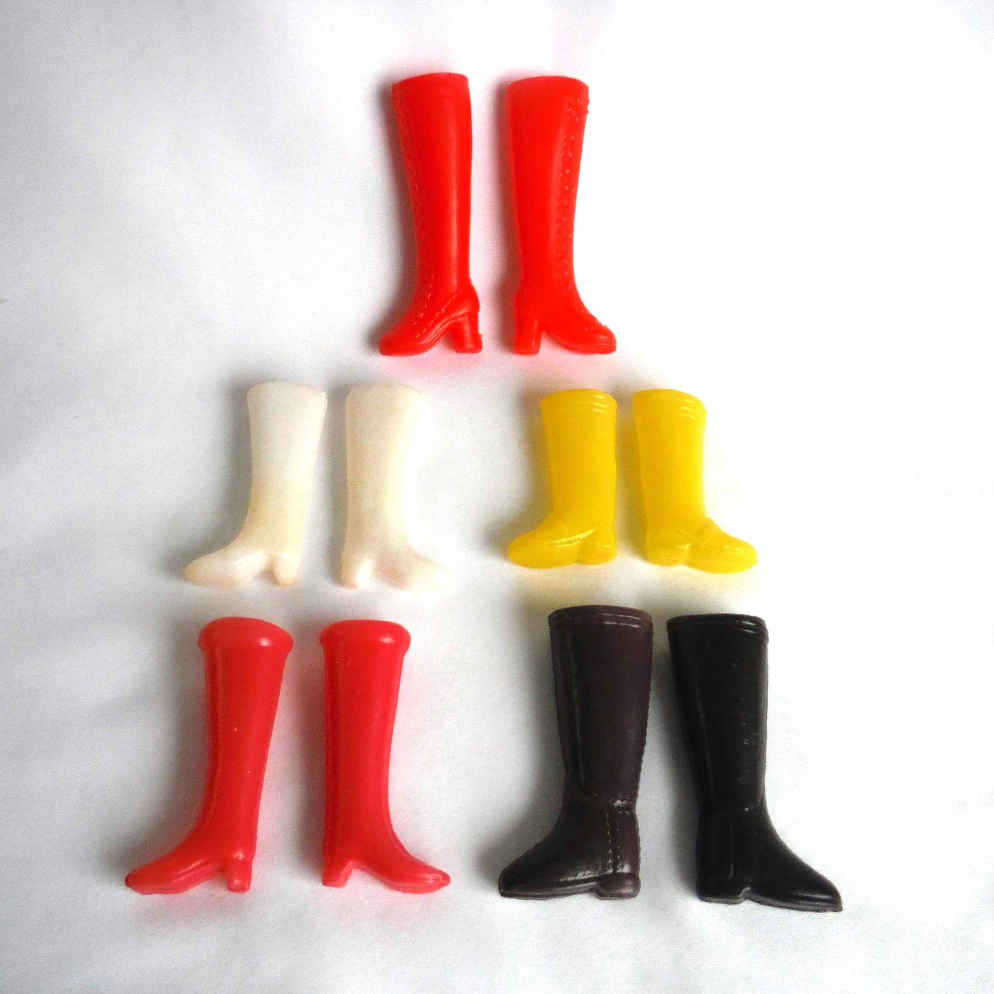 MADDIE MOD ACCESSORIES PACKAGE, For any 11.5-inch Tall Barbie Doll: LOT 5, FIVE PAIR OF BOOTS, INCLUDING YELLOW PAIR.