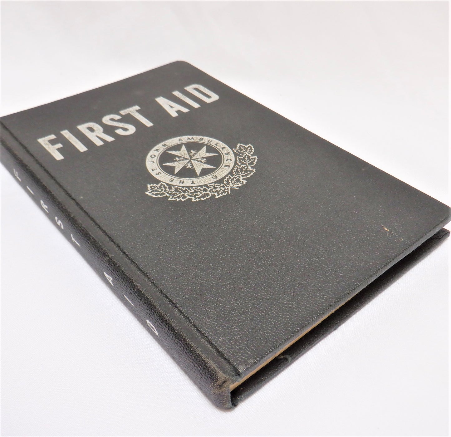 St. John's Ambulance FIRST AID HANDBOOK, 1962