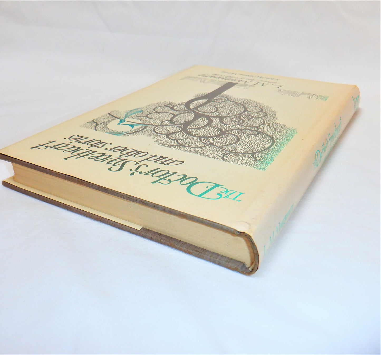 THE DOCTOR'S SWEETHEART and OTHER STORIES by L.M. Montgomery (1979 1st Ed.)