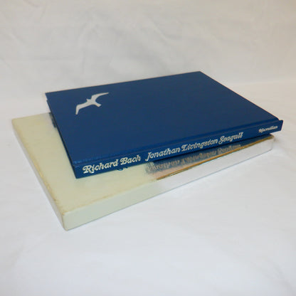 JONATHAN LIVINGSTON SEAGULL, A RARE Special Slipcover Edition by Richard Bach (1970 1st Ed.)