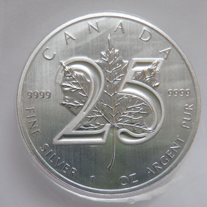 2013 1 oz .9999 Fine Silver Coin $5 - CANADIAN SILVER MAPLE LEAF 